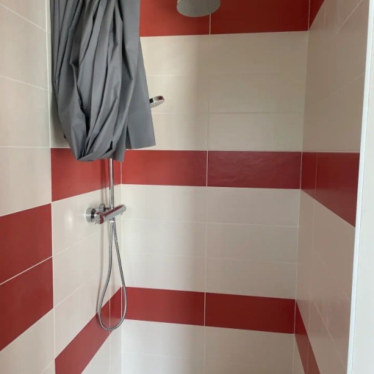  IMMOBILIERE DE FRANCE : Maison / Villa | LOIX (17111) | 110 m2 | 1 500 € 