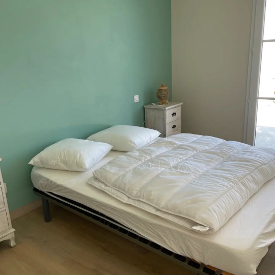  IMMOBILIERE DE FRANCE : Maison / Villa | LOIX (17111) | 110 m2 | 1 500 € 