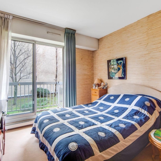  IMMOBILIERE DE FRANCE : Appartement | PARIS (75017) | 100 m2 | 250 000 € 