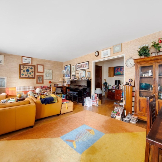  IMMOBILIERE DE FRANCE : Appartement | PARIS (75017) | 100 m2 | 250 000 € 
